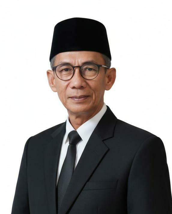 Prof. Dr. Darussalam, M.Ag. 
