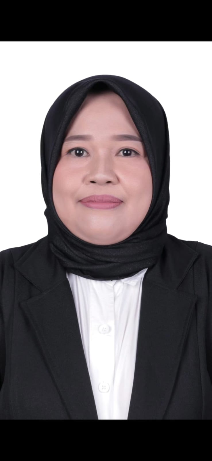 Dr. Zakirah, S.H., M.H.