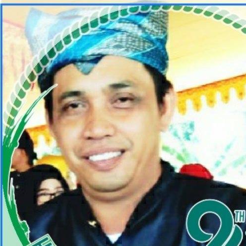 Dr. Zulhas'ari Mustafa, S.Ag., M.Ag
