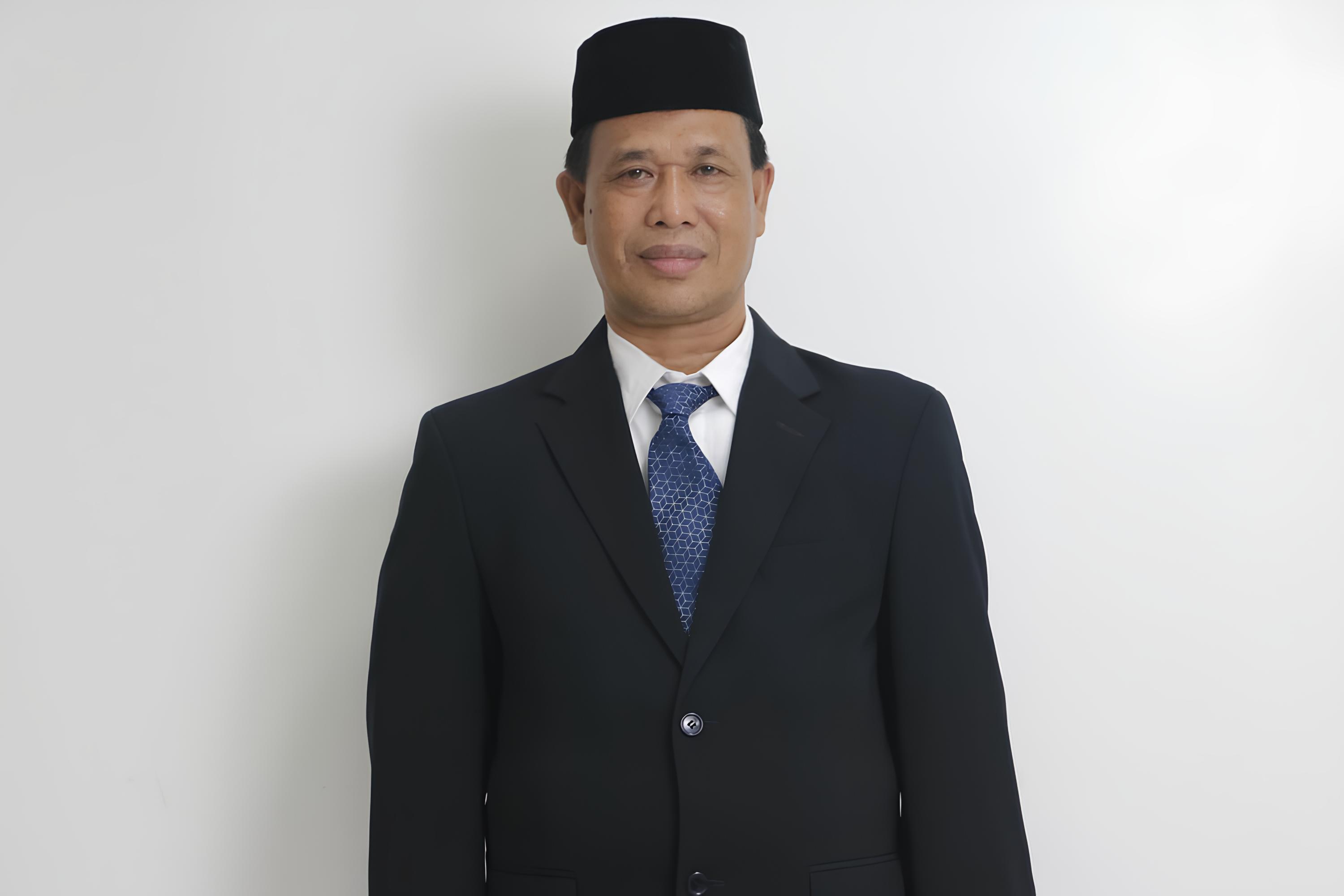 Ashar Sinilele,S.H.,M.M.,M.H.